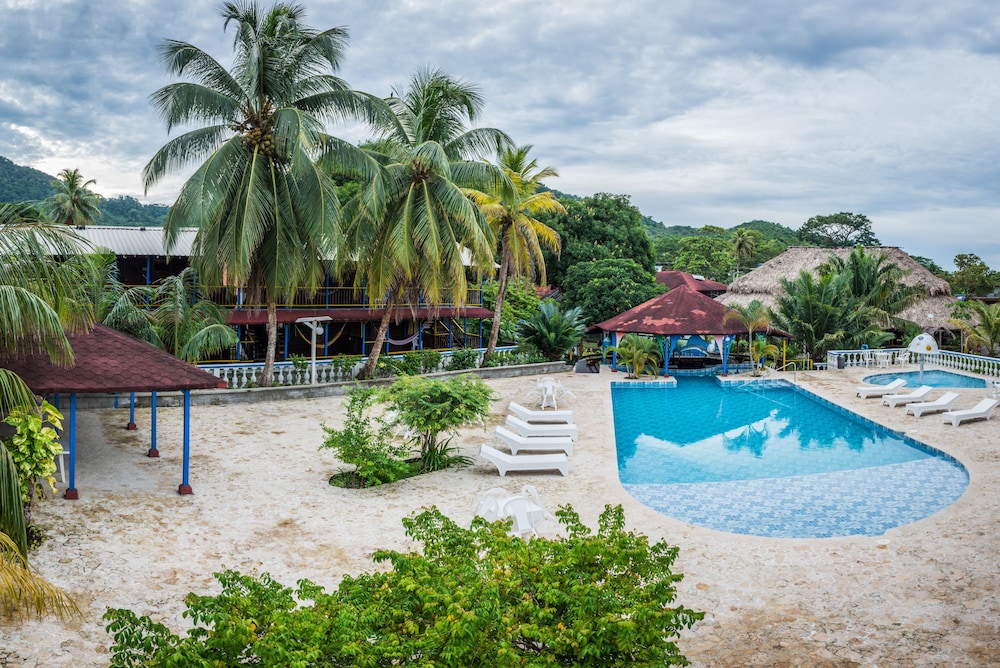 Tacarcuna Lodge