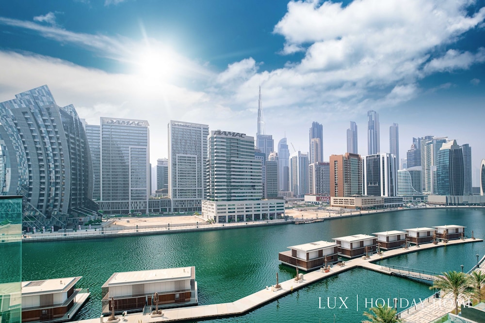 LUX The Modern Binghatti Canal Suite