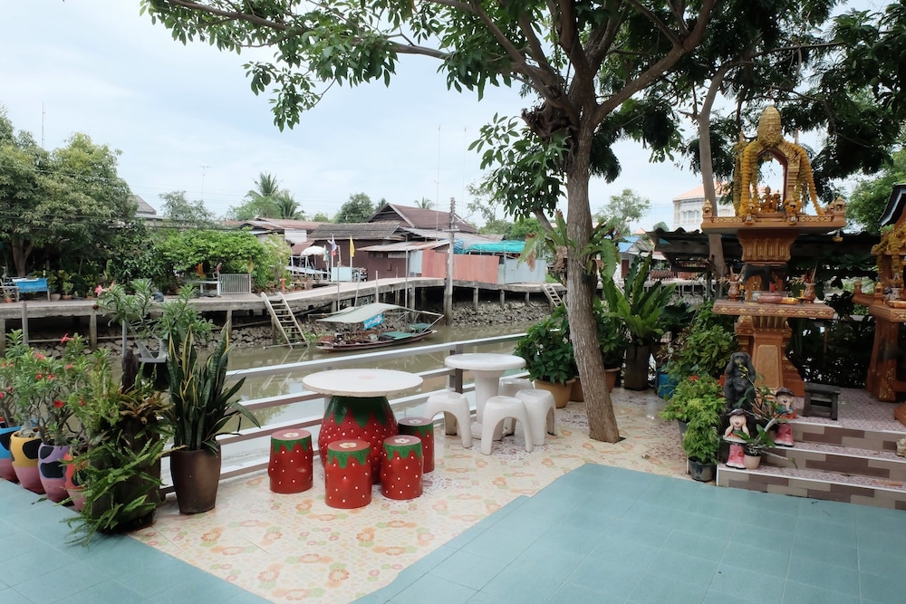 NR Homestay