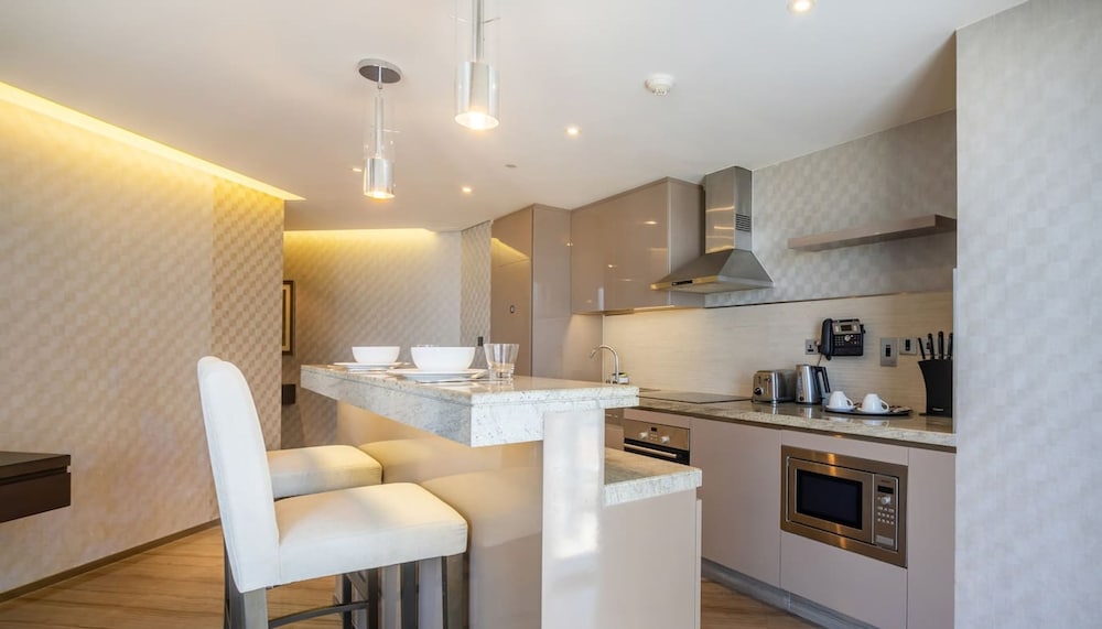 Stylish 1BR nr Metro Close to Major Attractions