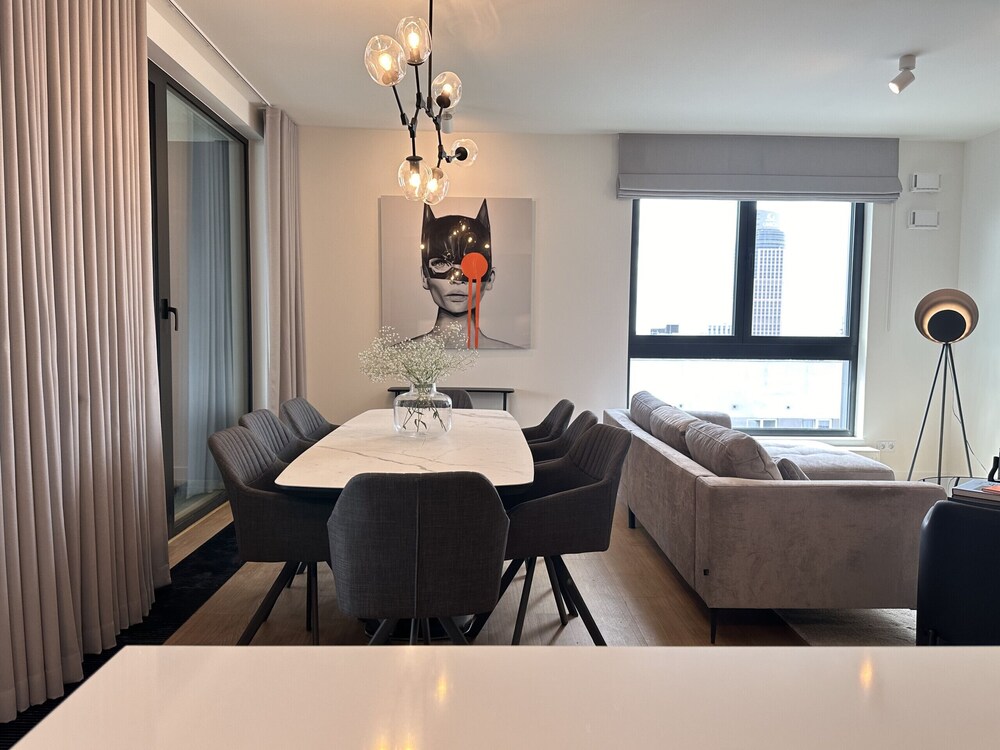 City Center&parking by Renters Prestige