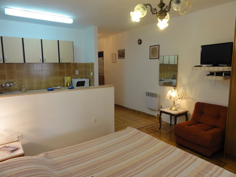 Photo 17