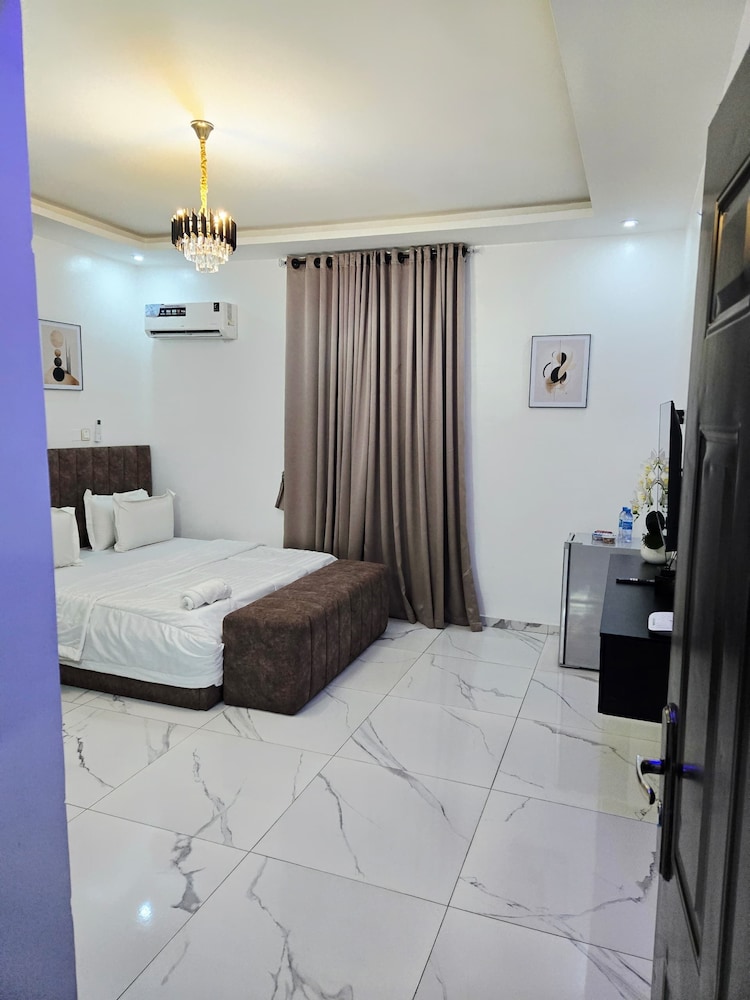 DF Blessed Apartment