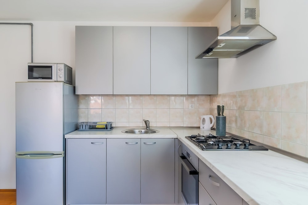 Cherry City Stay Apartment With Parking
