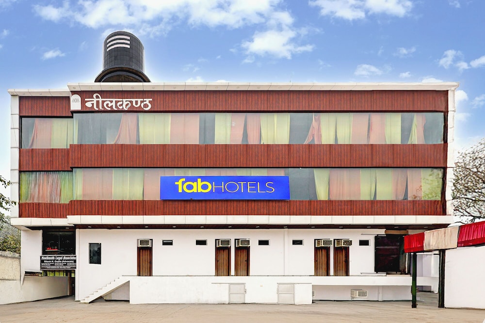Fabhotel Neelkanth