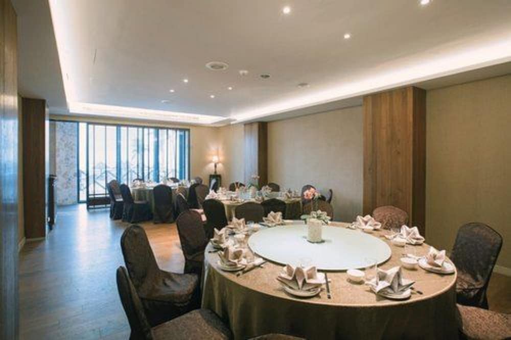 Sizihwan Sunset Beach Resort