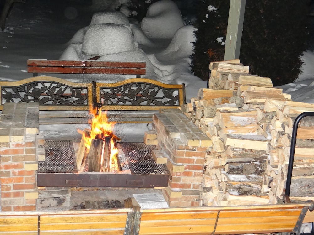 Edelweiss Lodge