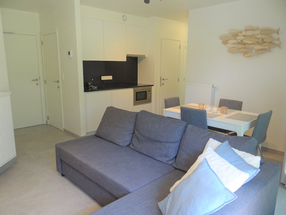 Apartment Nieuwpoort Near Beach