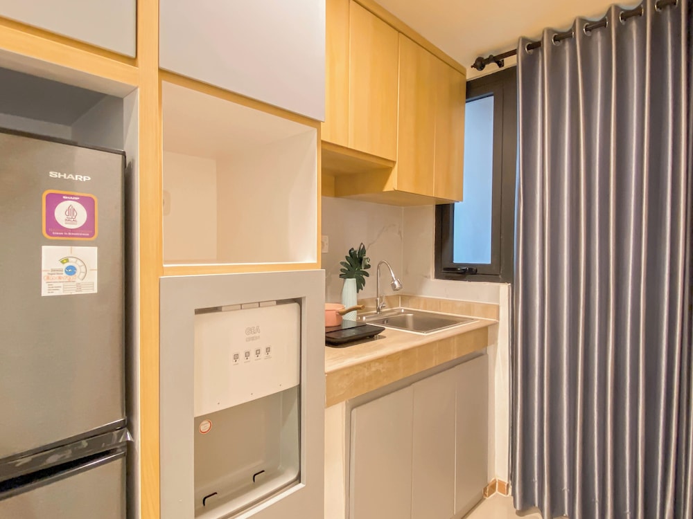 Spacious Warm 2Br At Apartment Meikarta
