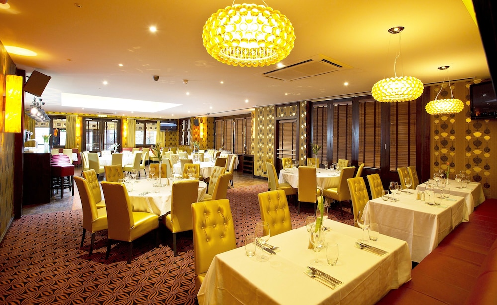 Londonderry Vacations - Da Vinci's Hotel Derry - Property Image 7