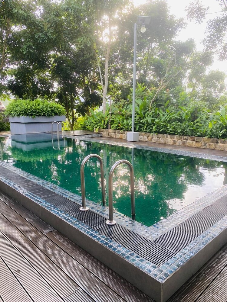 Rain Drops Wellness Villa Sinharaja