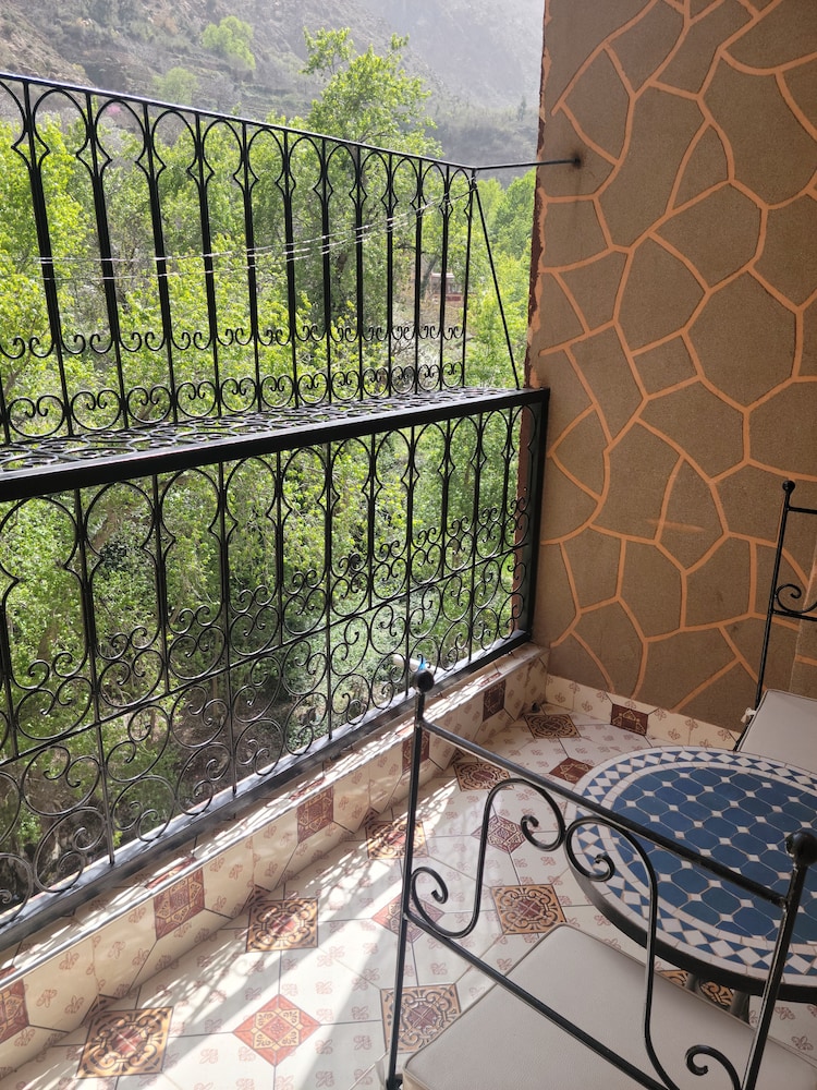 ATLAS OURIKA HOME