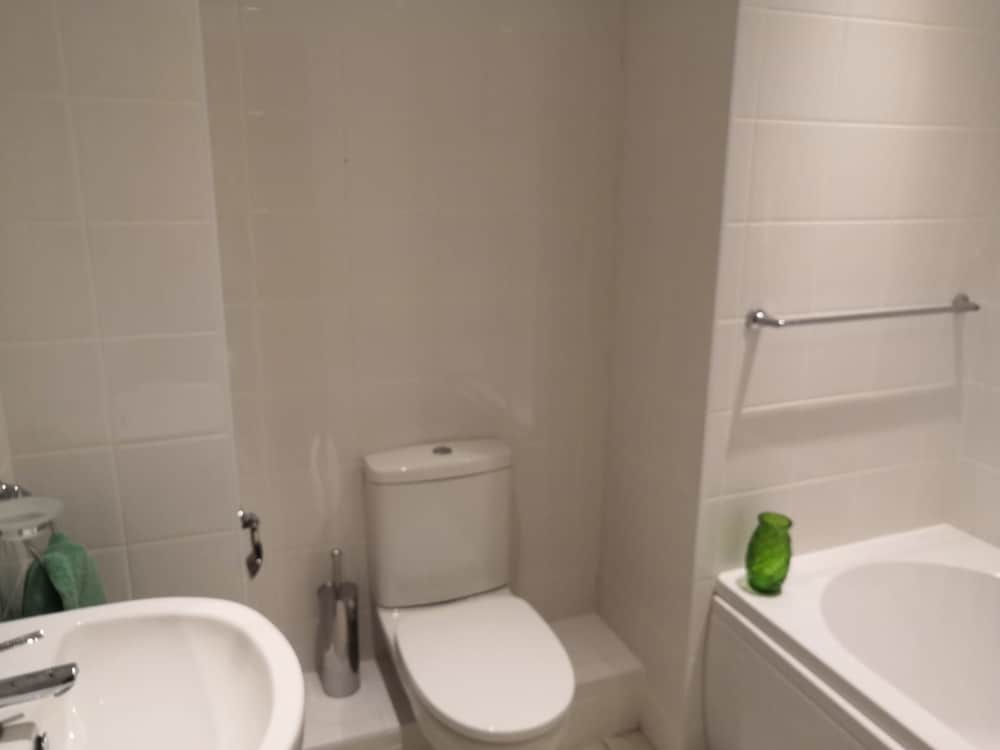 Oxford Vacations - Razia Apartments - Property Image 143