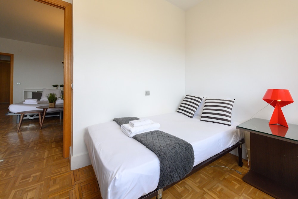 M Agpe322 Piso de 2 Dormitorios con Vistas a la C