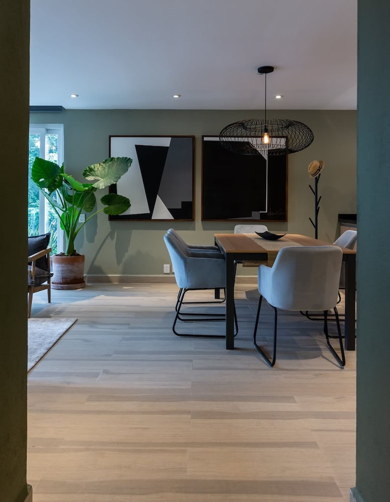 Elbe Retreat Trendy 2 BR w Balcony in Mexico City