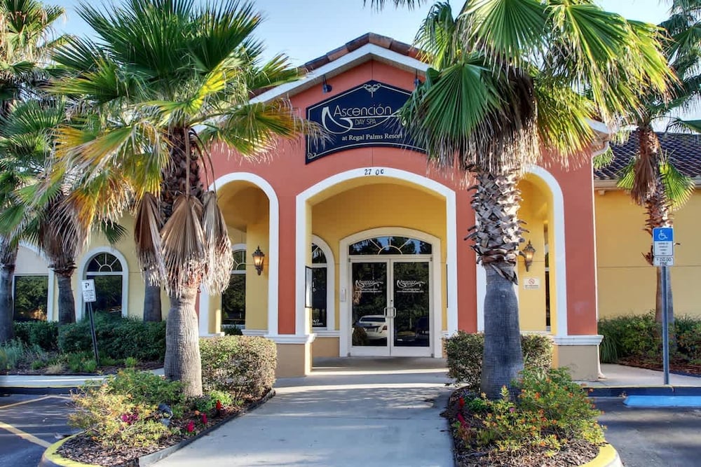 4Br Resort Home With Pool and Lazy River Sleeps 8