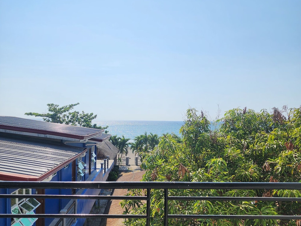 Kulibangbang Beach Resort