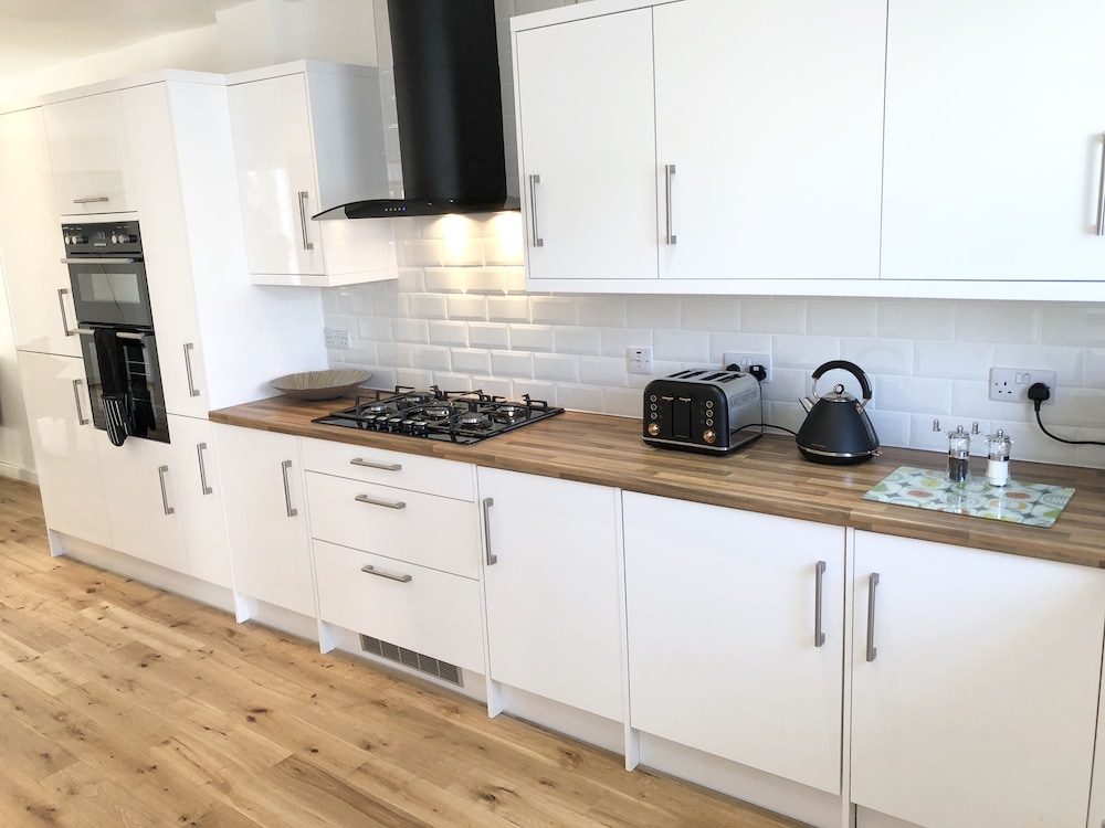 Lower Gill Gardens Penthouse