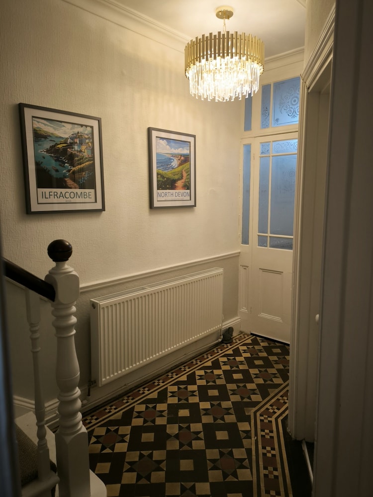 Photo 32