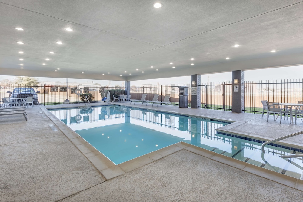 Stephenville Vacations - Best Western Plus Stephenville Inn - Property Image 7