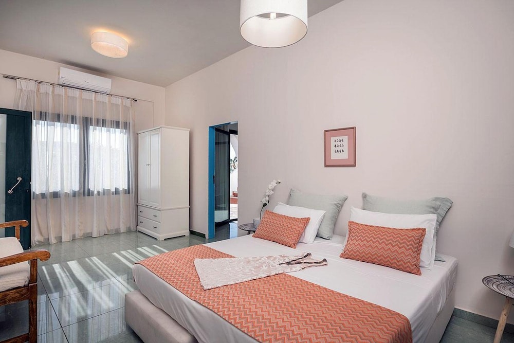 Tersanas Villas