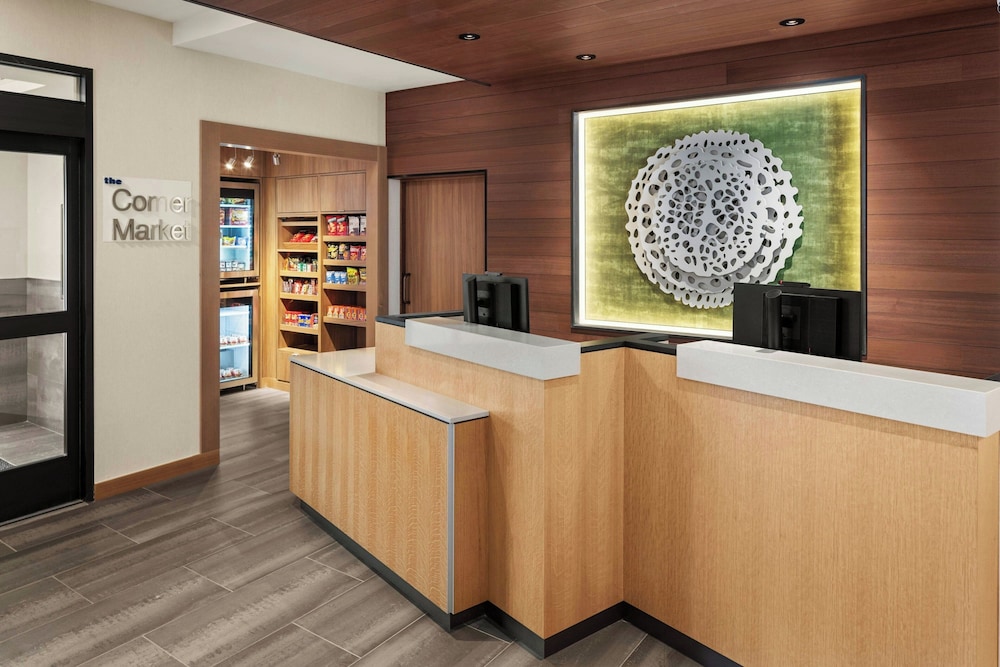 Hotel Fairfield Inn & Suites by Marriott Cedar Rapids North - Image 1