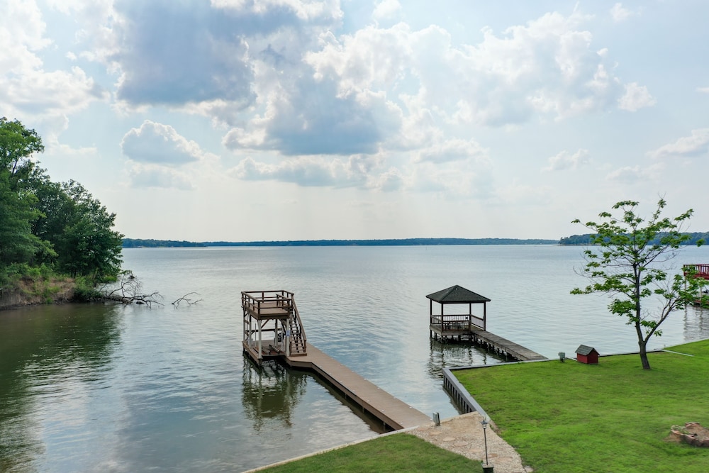 Home On Lake Bob Sandlin w/ Private Boat Dock! - Property Image 5