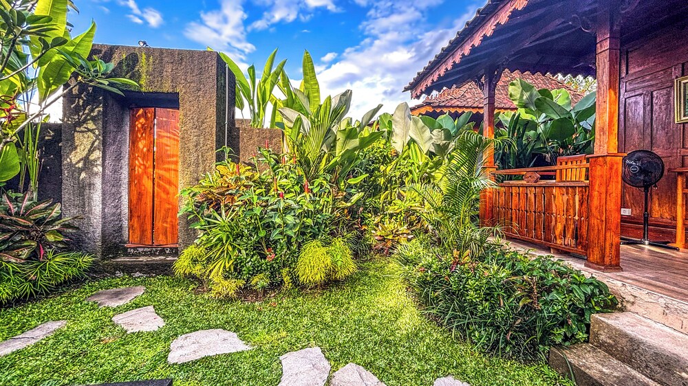 Padiku Villa Semana Private Pool