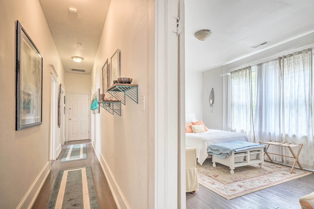 Downtown Wilmington Apartment - 4 Miles to Uncw! view 4