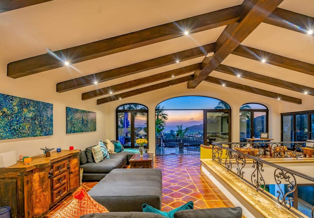 Casa Connie in Cabo San Lucas