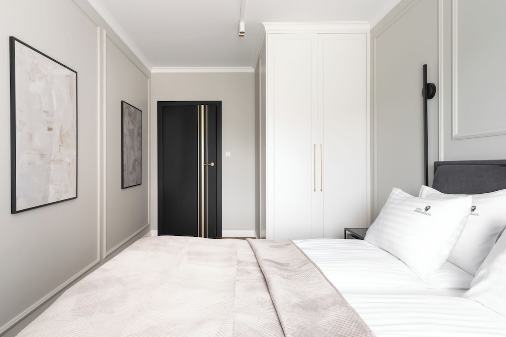 Lion Apartments - Nadmotławie Premium