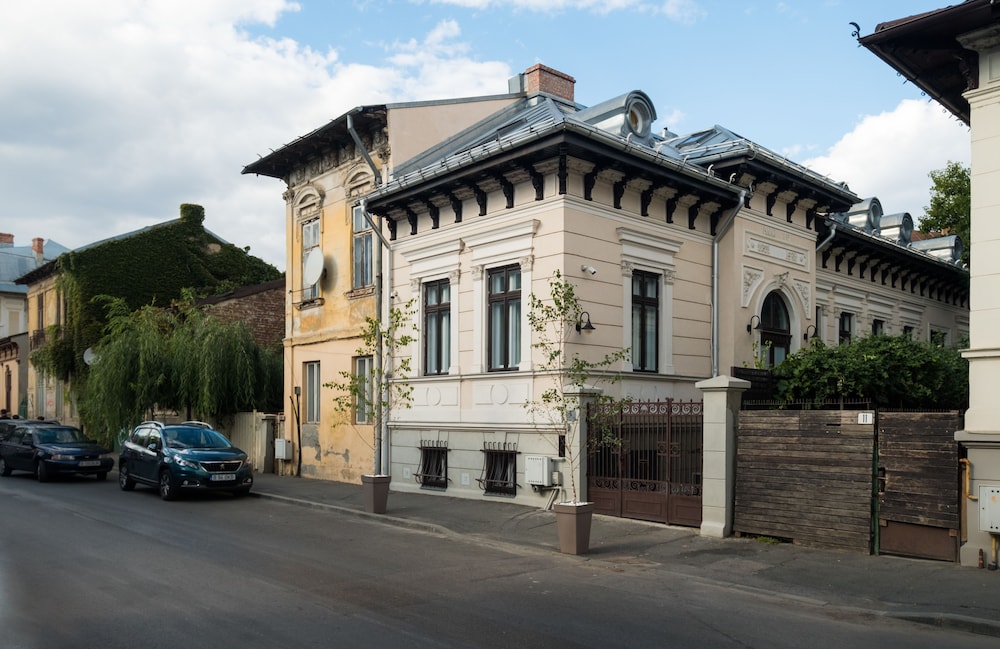 Good Living Bucharest
