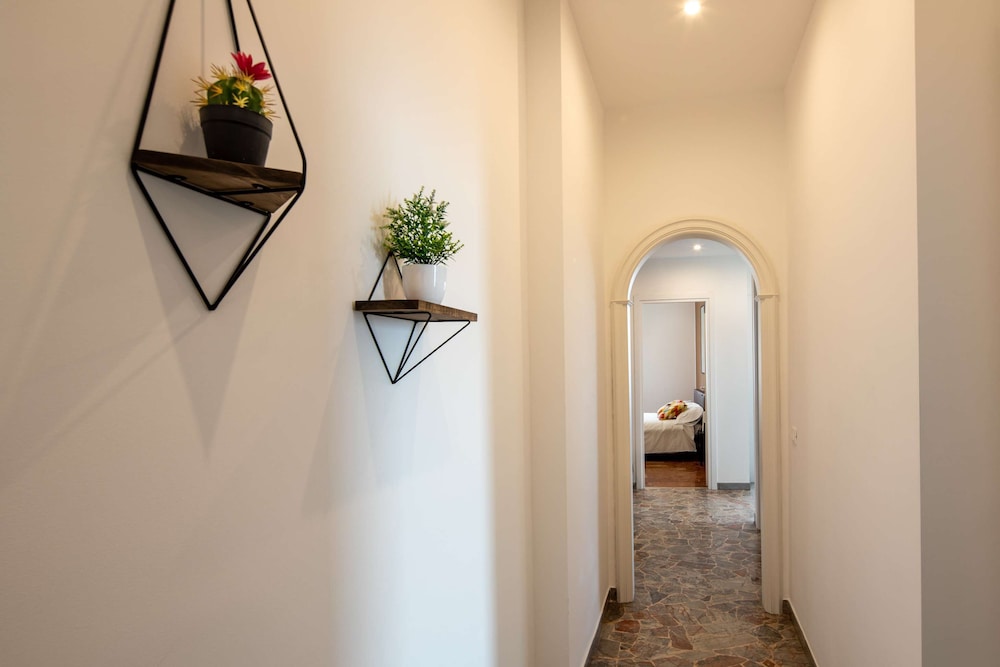 JOIVY Spacious Family Flat For 6 People In Genova photo 4