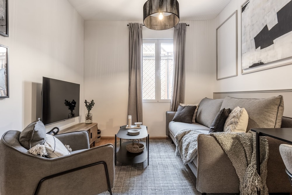 Gredos - 2 Bedrooms in Recoletos