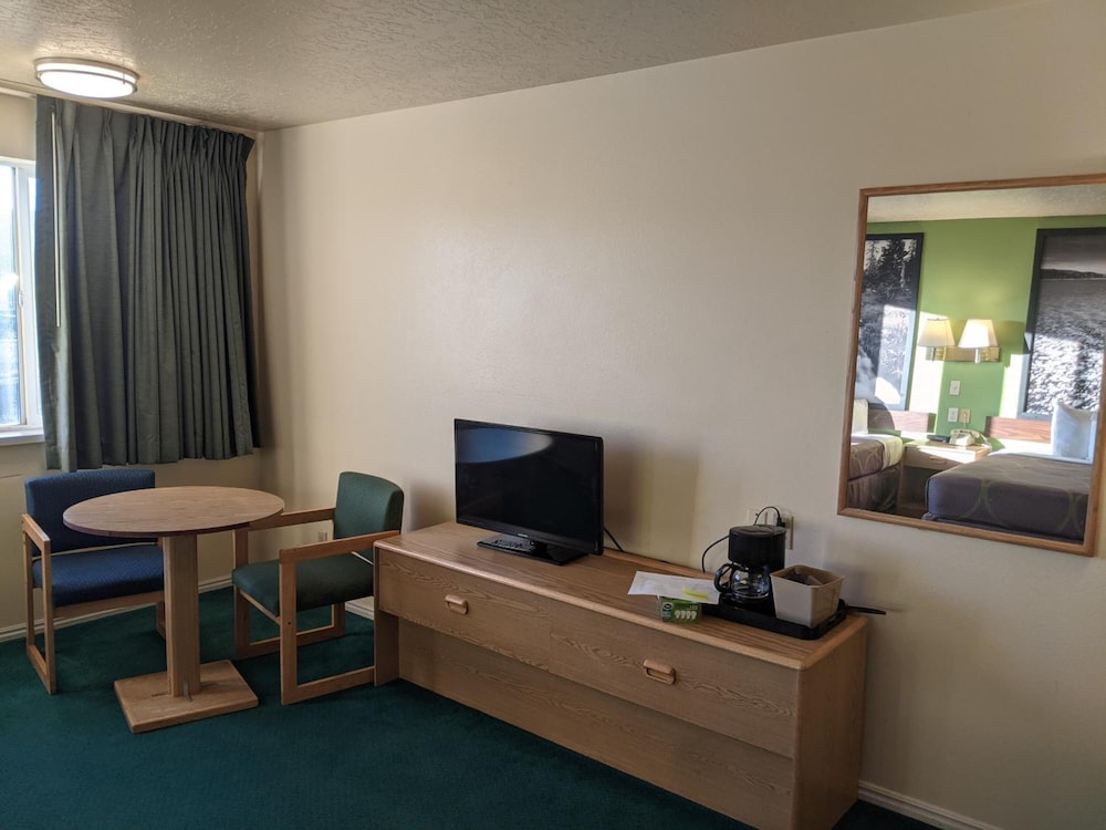Horizon Hotel, Bilde 18