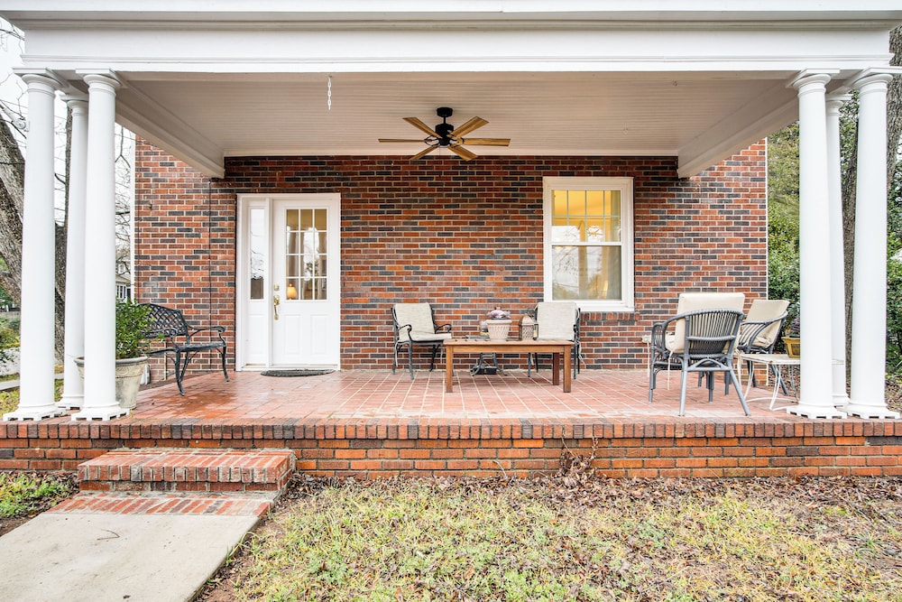 3 Mi to Augusta National: Historic Home w/ Patio