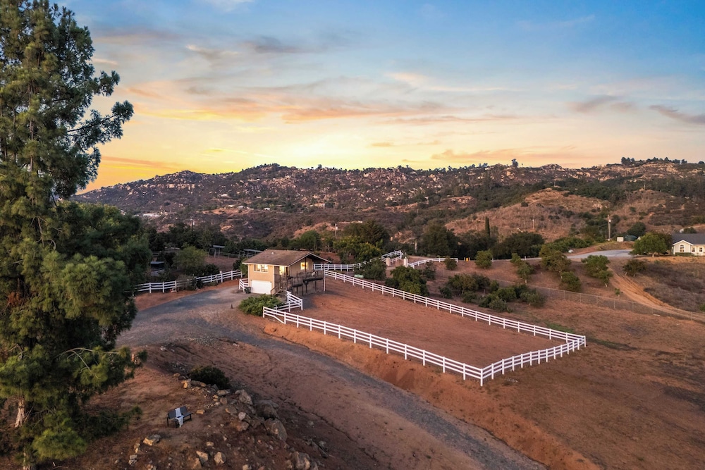 Scenic Deck w/ Sunset Views Near Temecula Wineries Estrada Ranch by Avantstay