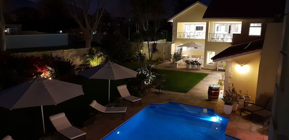 Constantia Cottages