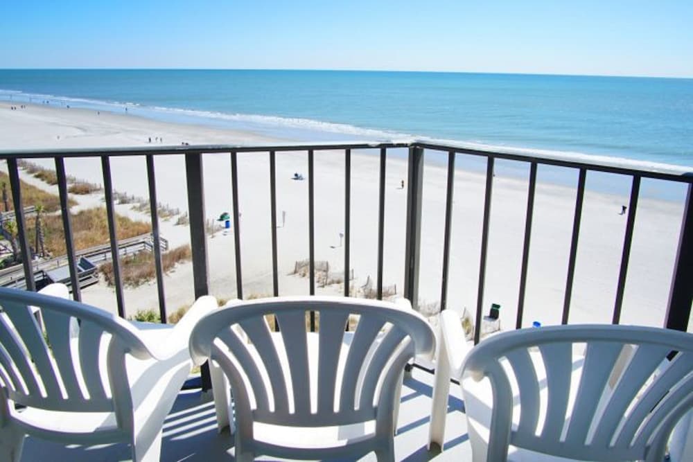 The Palace Resort by Elliott Beach Rentals