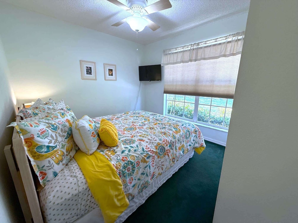3-bedroom Southern Dunes Pool Home Villa