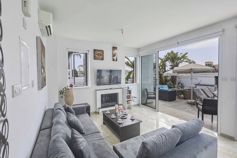 Protaras Pearl Pe15