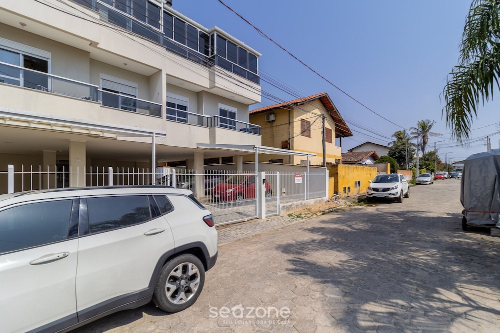 Apt With Barbecue Near Ingleses Beach Rpv102