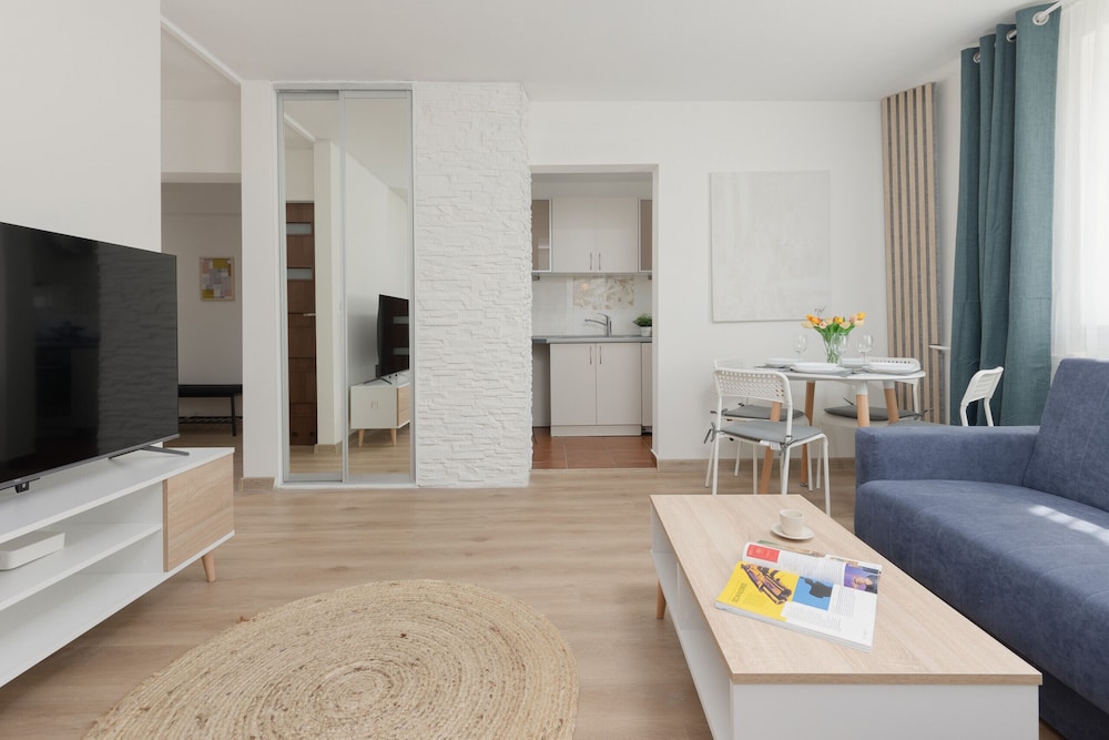 Złota City Center by Renters view 2