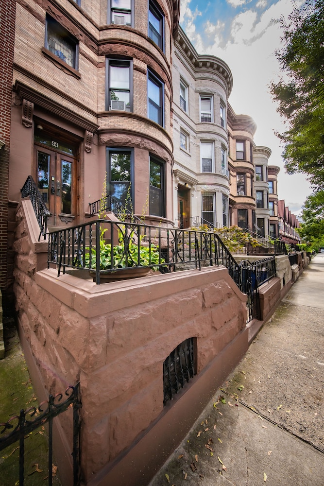 Lefferts Gardens Residence B&B