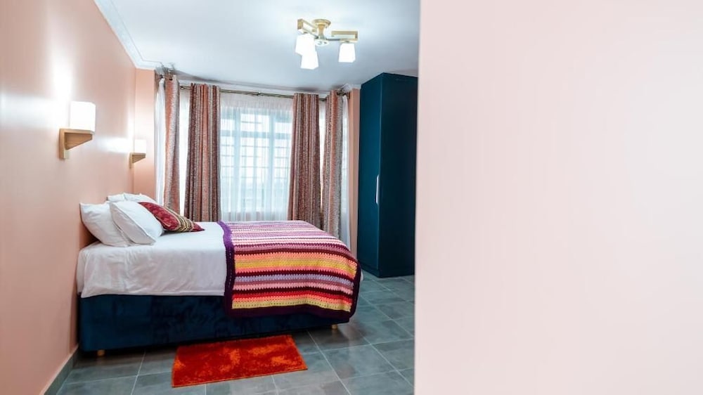 The Fairway Residence - Tanyai