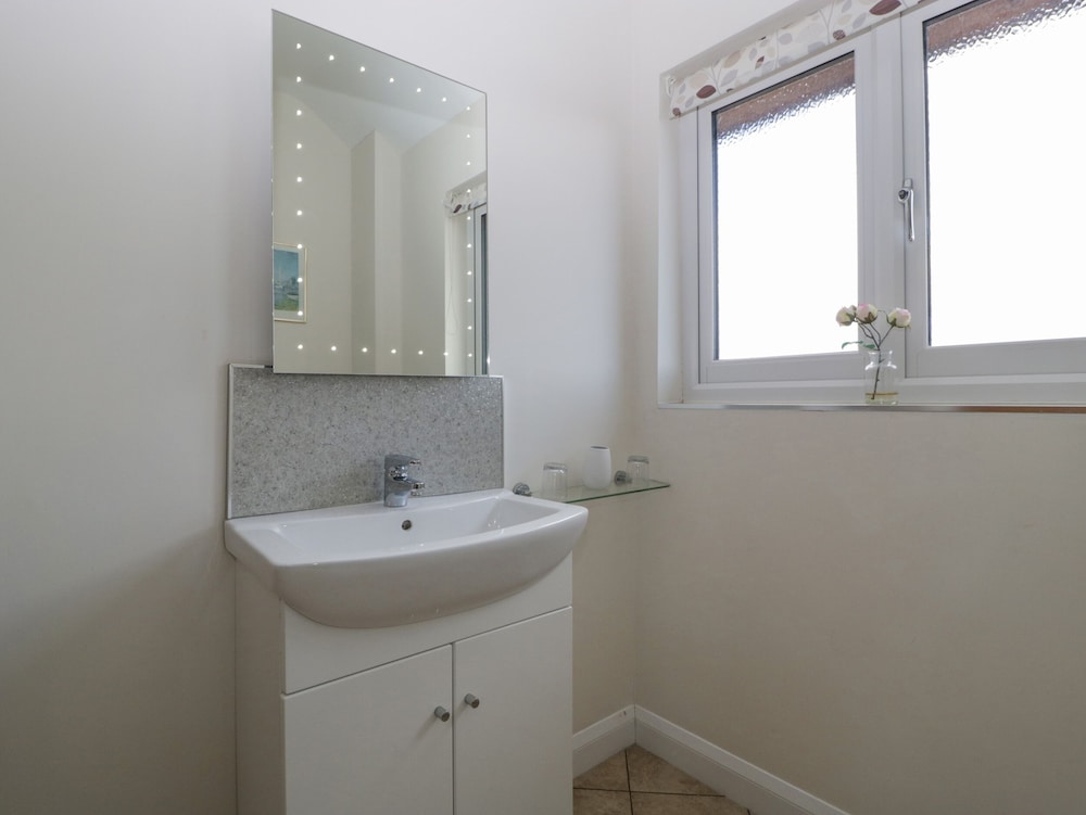 Yeovil Vacations - Rectory Farm Lodge - Property Image 33