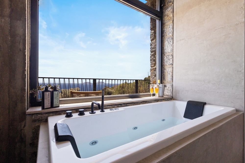 Petres Luxury Villas