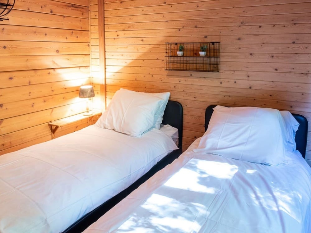 Chalet in the Woods With Nordic Bath