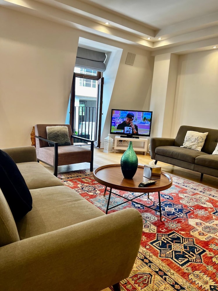 Mayfair Piccadilly Apartment