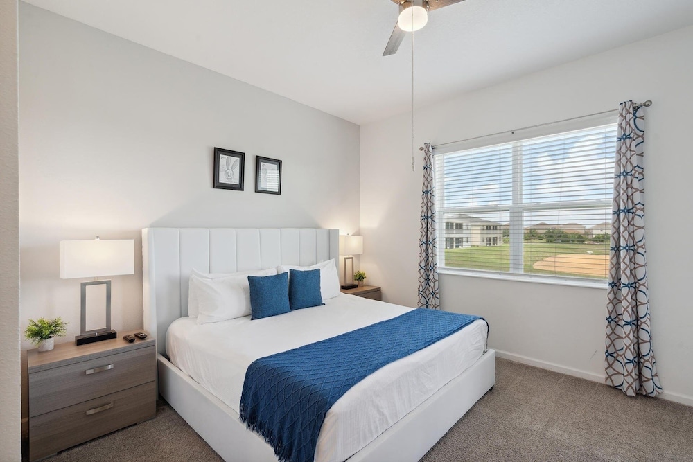 ChampionsGate Resort 2 Bedroom Game Room Condo 2 Condo